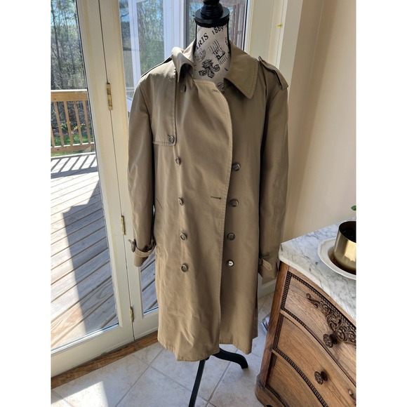 Vintage London Fog Brown Tan Double breasted Lined Trench coat with belt - Picture 14 of 14